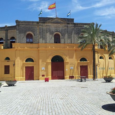Villa Marcel Jerez de la Frontera Luaran gambar